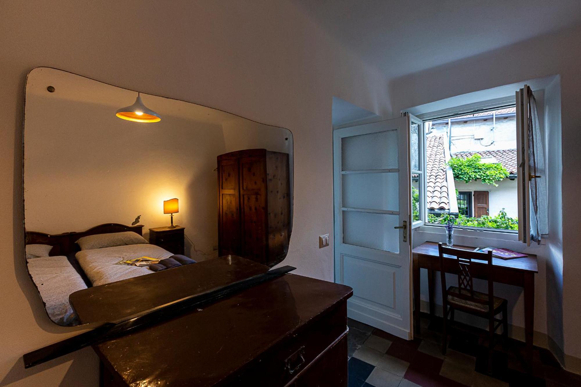 Fiordaliso Apartment โกโม ภายนอก รูปภาพ