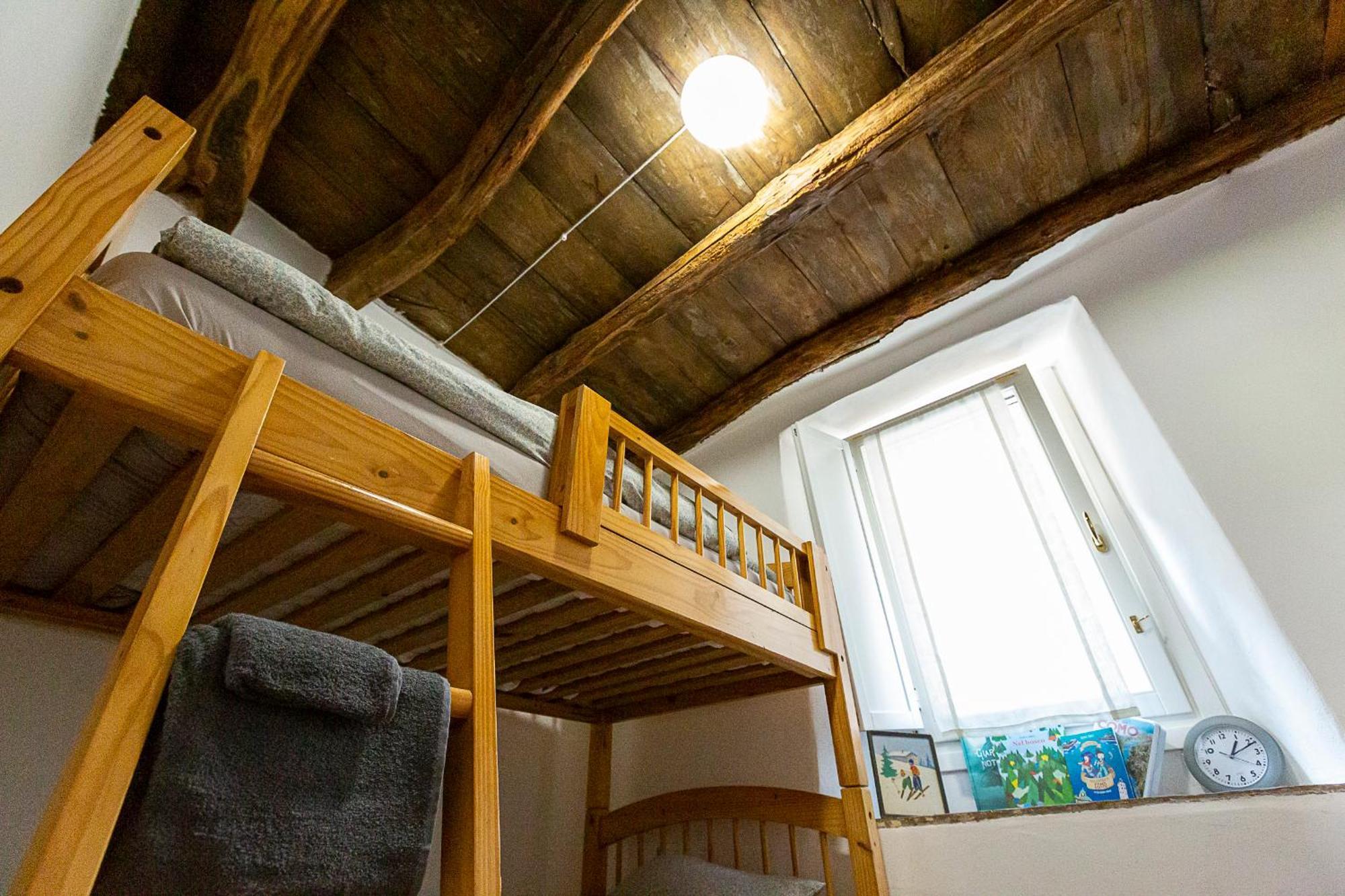 Fiordaliso Apartment โกโม ภายนอก รูปภาพ