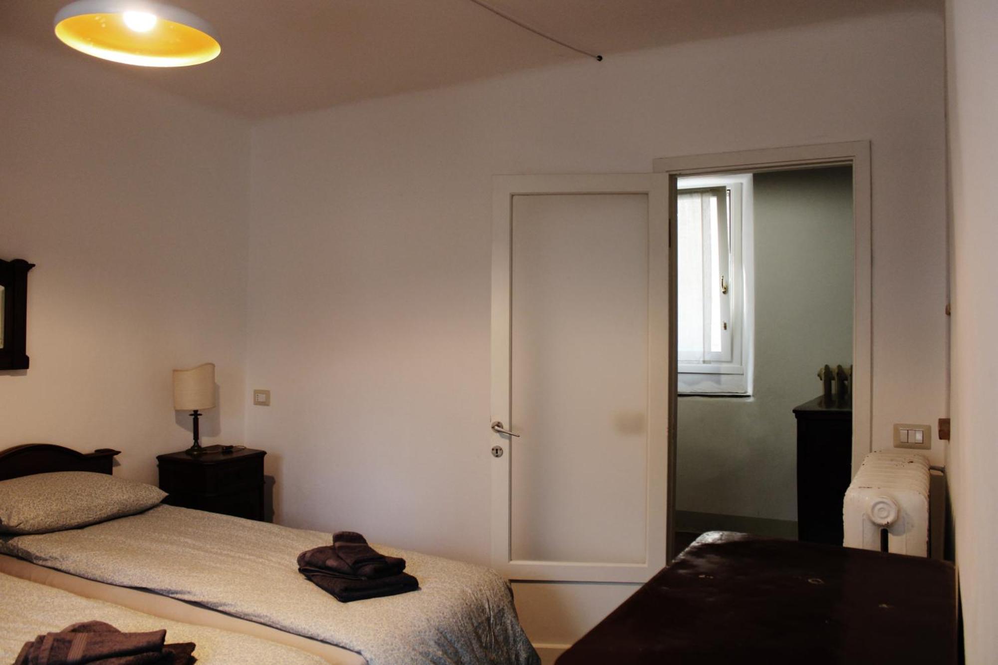 Fiordaliso Apartment โกโม ภายนอก รูปภาพ